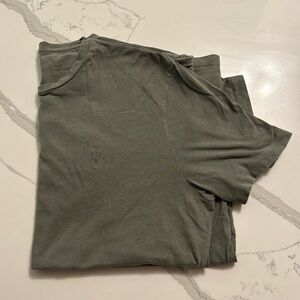 ALLSAINTS green tee shirt Size XL